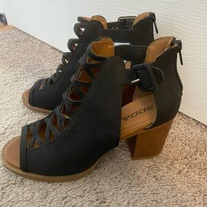 Soda Womens Peep Toe Booties - Black 8 1/2